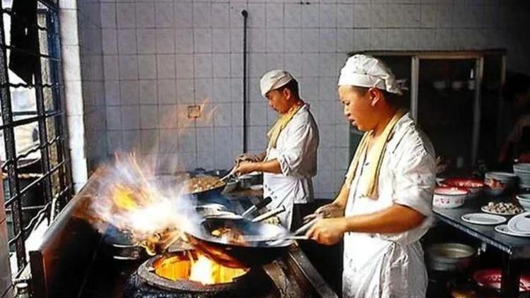 久久大香伊蕉在人线网站